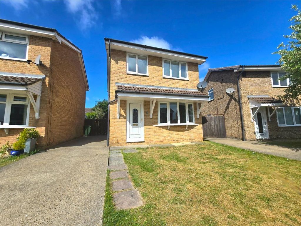 Property photo 1 of 13 Front