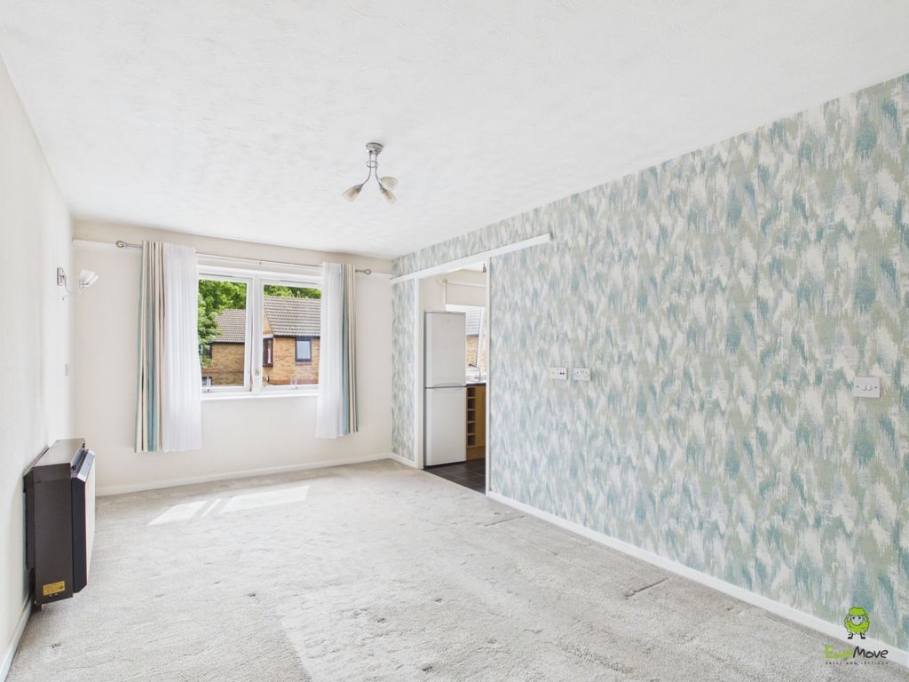 Property photo 1 of 17 Presented By Nicoleta At Ewemove Bexleyheath And D