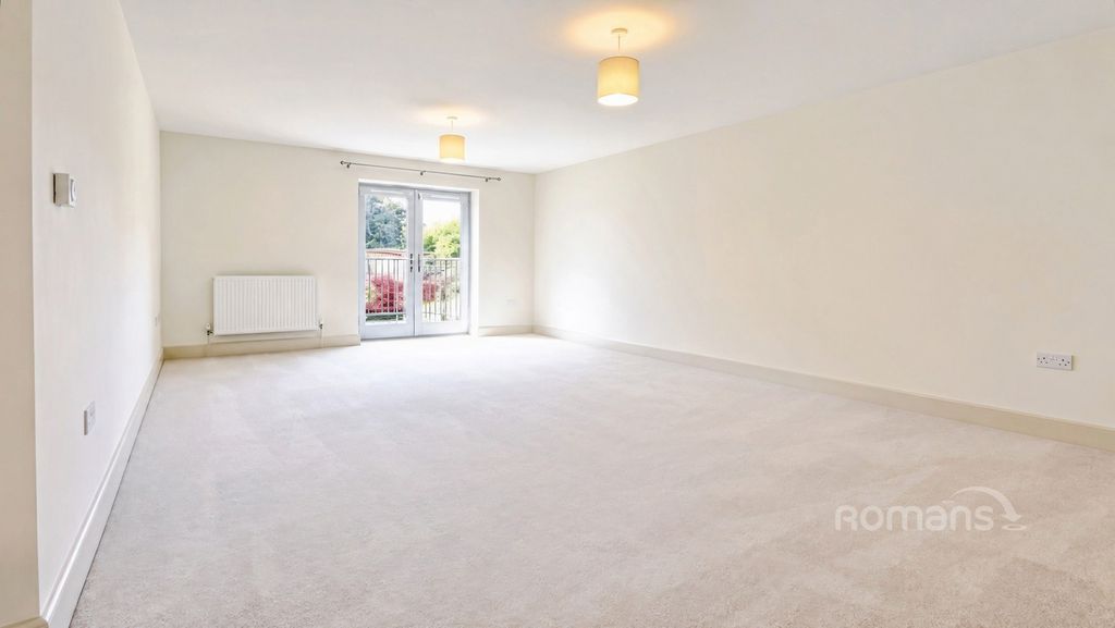 Property photo 2 of 7 Pbox-Img.Jpg