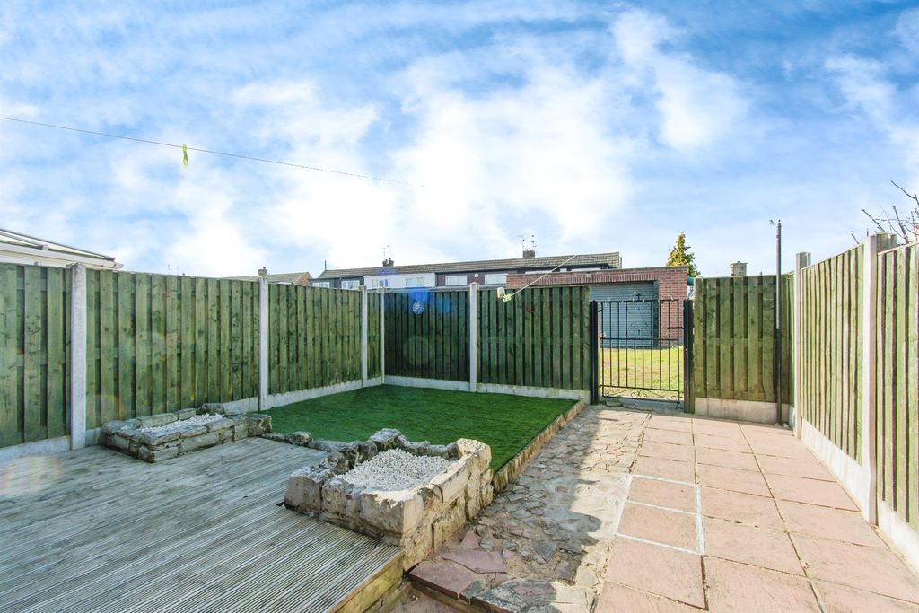 Property photo 3 of 13