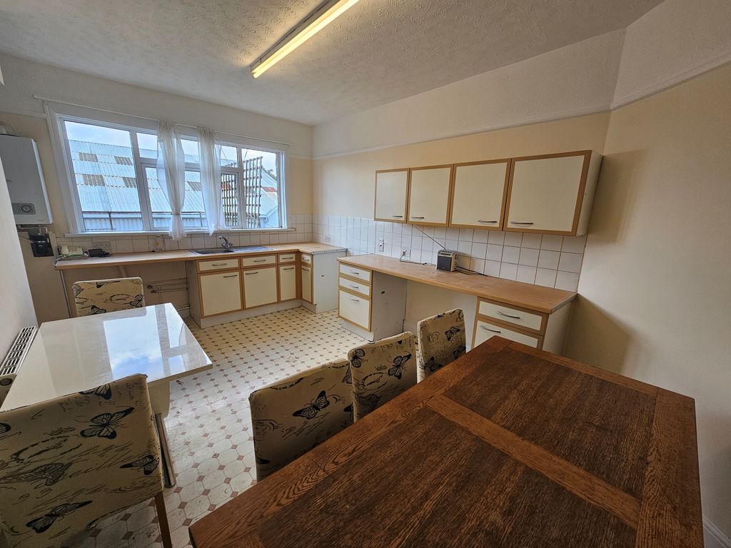 Property photo 1 of 3 Kitchen