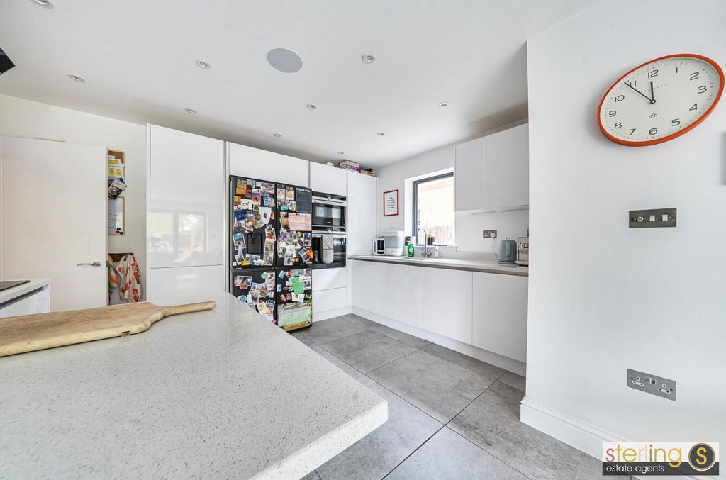 Property photo 3 of 20 4Ece84c3-8F39-4255-8B71-De9Ed17815A8.Jpg