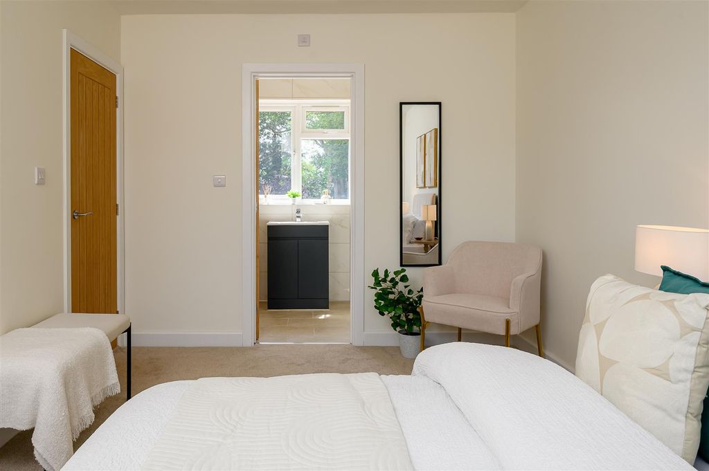 Additional image 19 of 4 bed semi-detached house for saleBack Lane, Bilbrough, York YO23