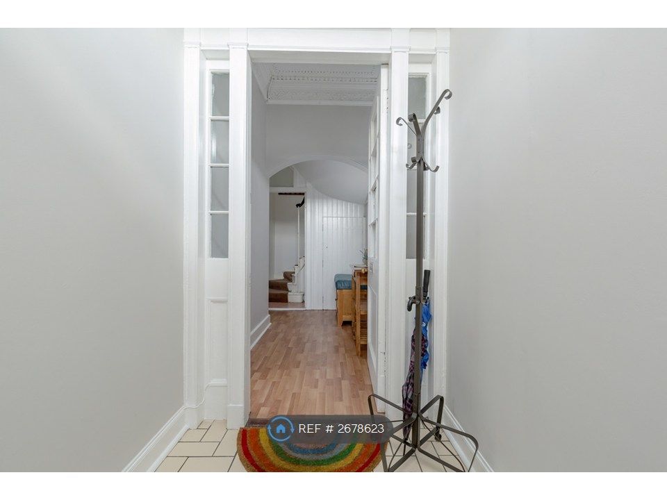 Property photo 3 of 32 Front Shared Entrance