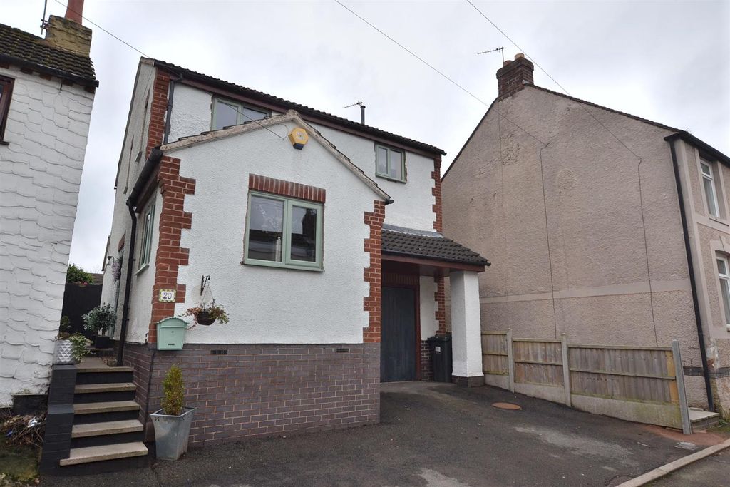 Property photo 2 of 35 Moorfield Place (2).Jpg