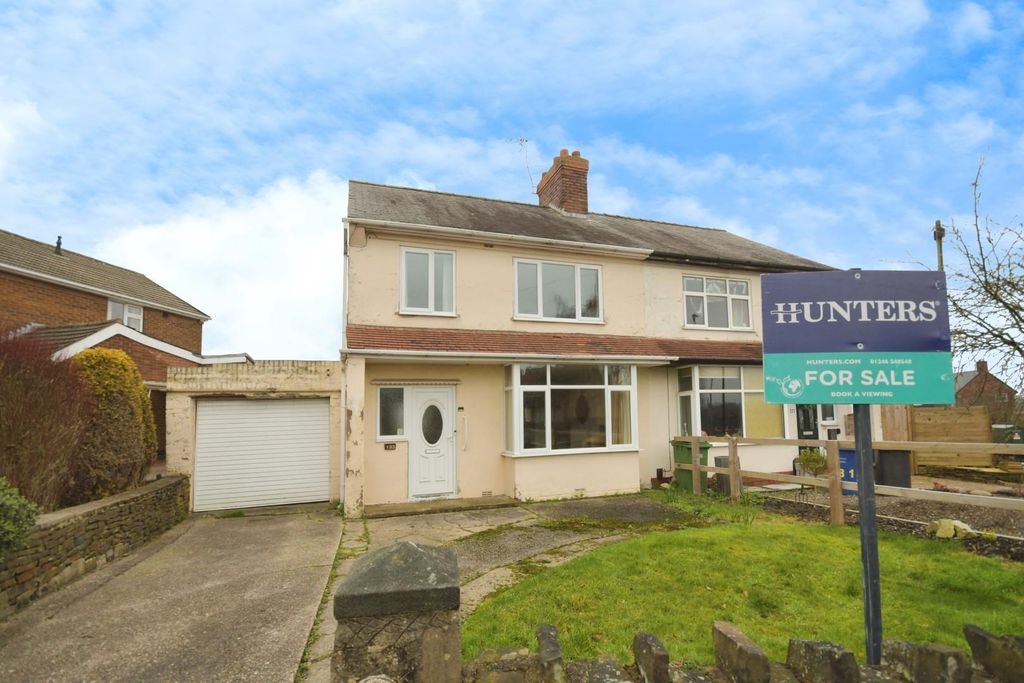 Property photo 1 of 13 Front 02.Jpg