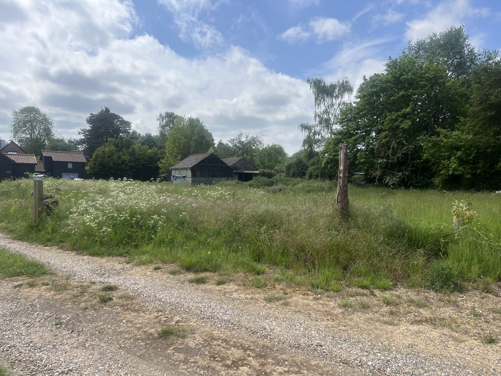 Property photo 1 of 5