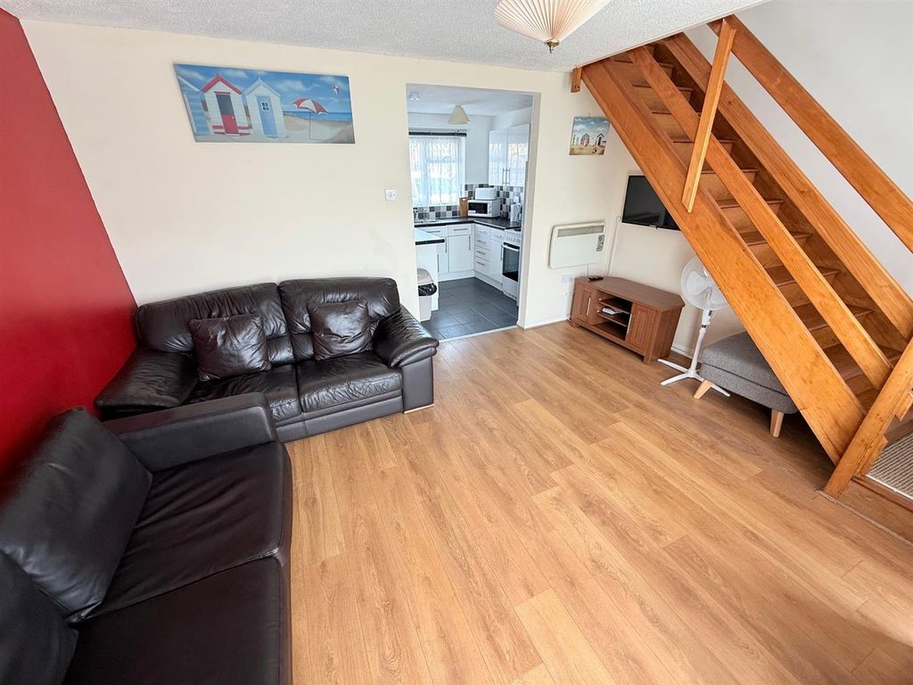 Property photo 2 of 9 1.Jpg