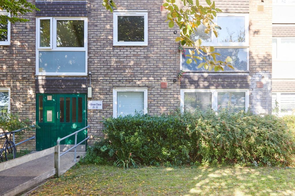 Property photo 1 of 14