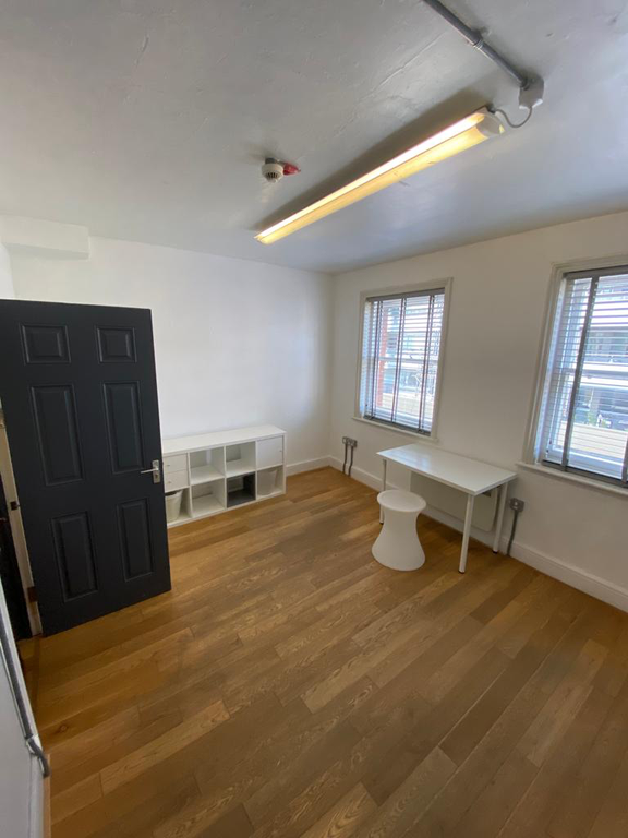 Property photo 2 of 5