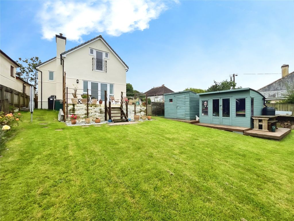Property photo 1 of 32 Picture No. 34