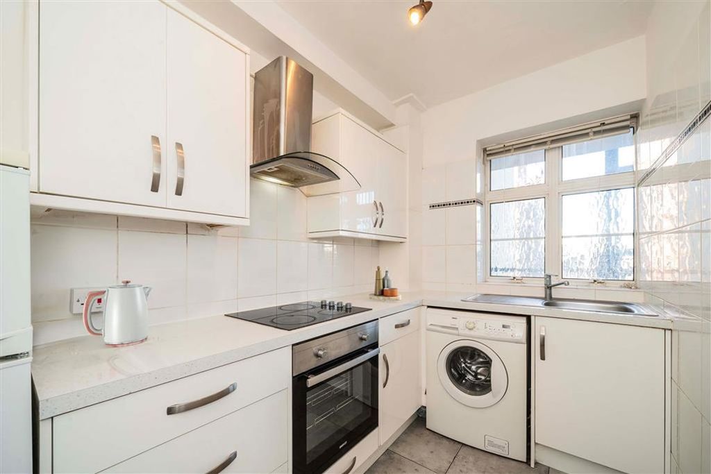 Property photo 3 of 4