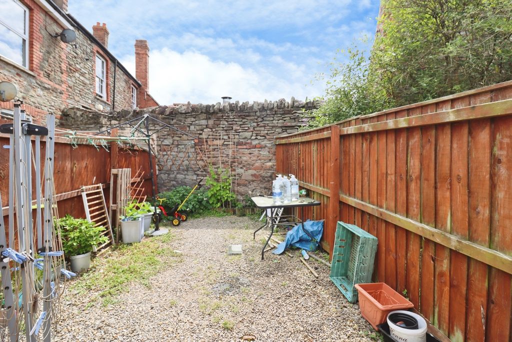 Property photo 2 of 17 Pbox-Img.Jpg