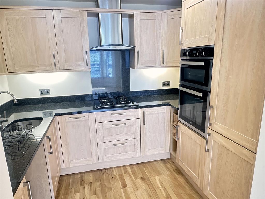 Property photo 3 of 9 Img_0161.Jpg