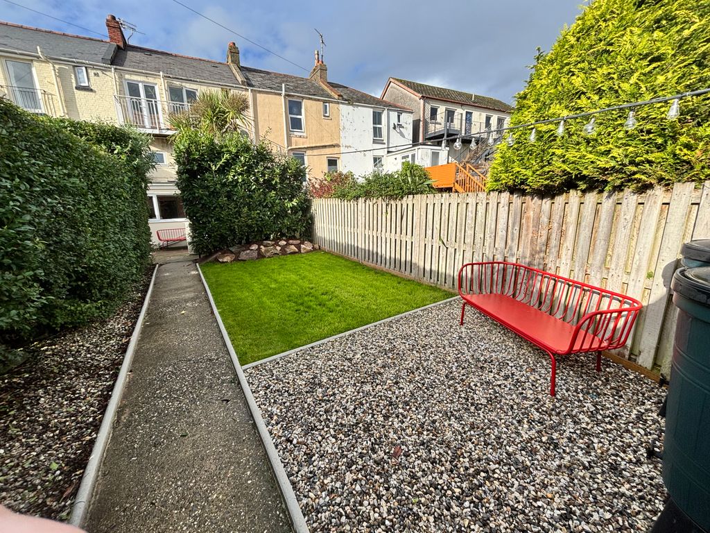 Property photo 1 of 5 Img_0470