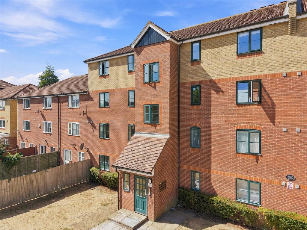Property photo 1 of 19 003_Dji_20260825193641_0340_D.Jpg
