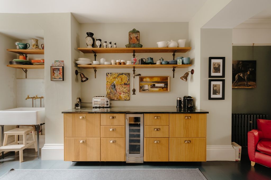 Property photo 1 of 29 Croft-Hastings-Highstreet-Interior-16