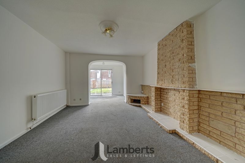 Property photo 3 of 21 Living Room