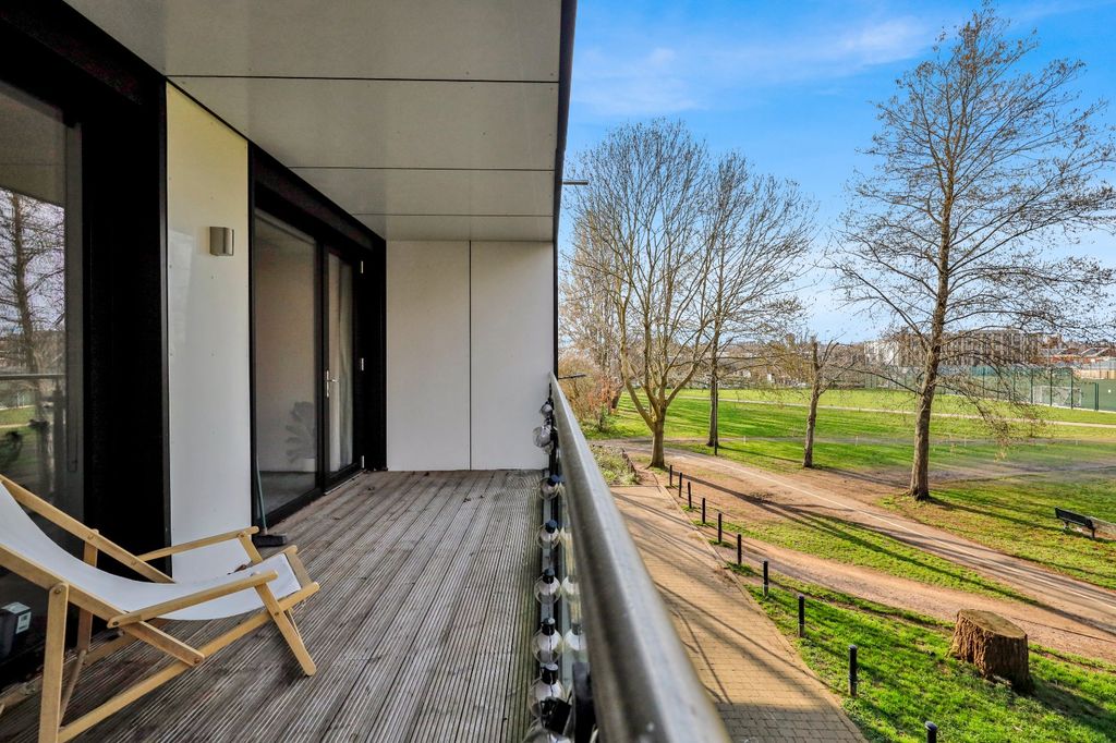 Property photo 1 of 22