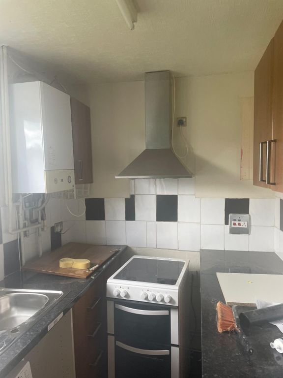 Property photo 3 of 4
