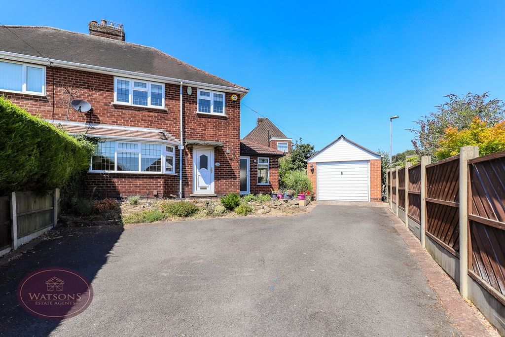 Property photo 1 of 31