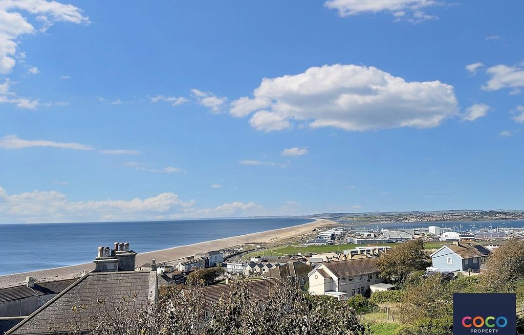 Property photo 2 of 16 4773681