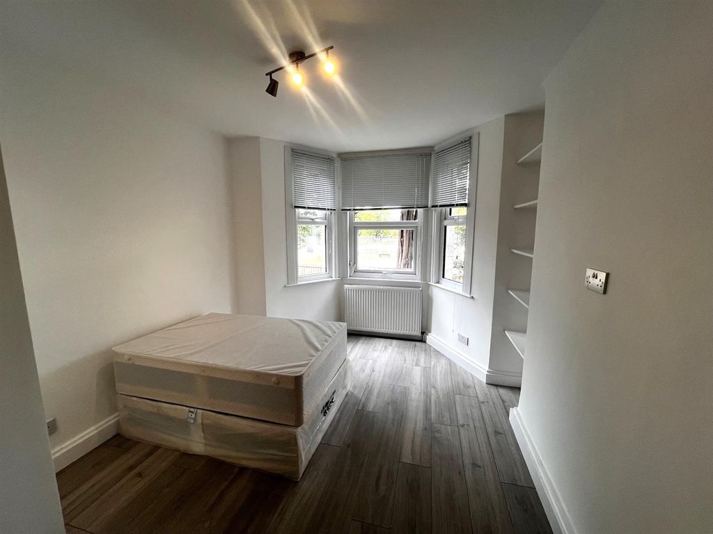 Property photo 2 of 7 0Bd7d6E2-Ec82-48Fc-A0A6-456E4Af45c28.Jpg
