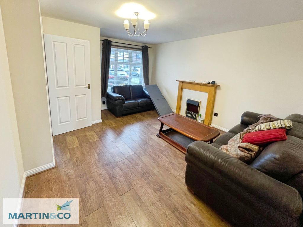 Property photo 2 of 12 096d7F19-Img_0176