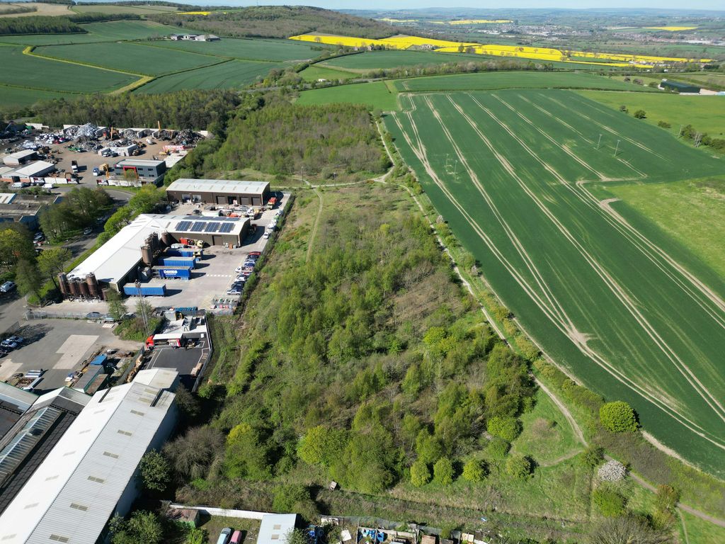 Property photo 3 of 4 Dji_Fly_20260409_020204_843_1777989185071_Photo.Jpg