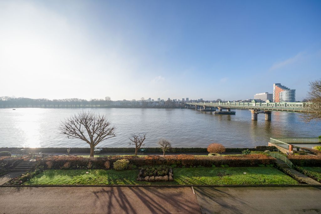 Property photo 2 of 15 River Views