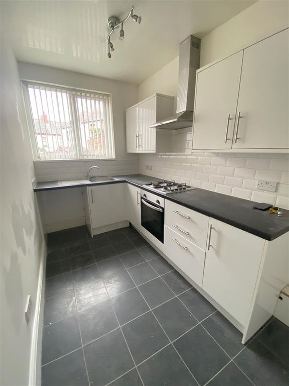 Property photo 2 of 8 Img_8420.Jpg