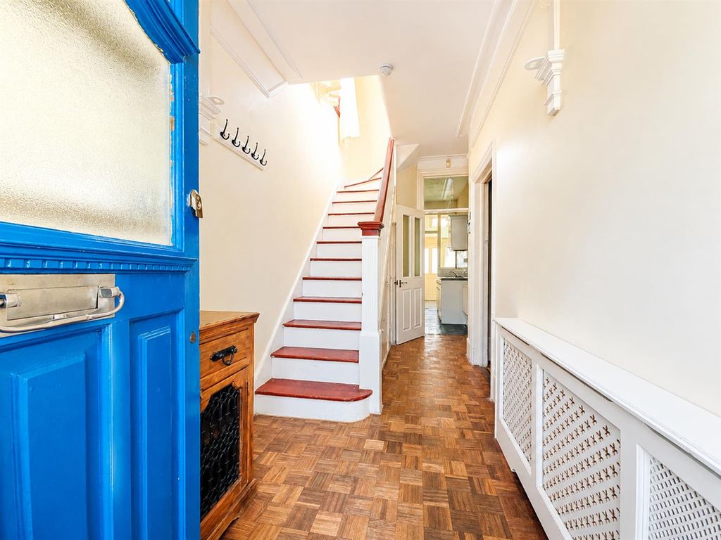 Property photo 3 of 24 Hallway