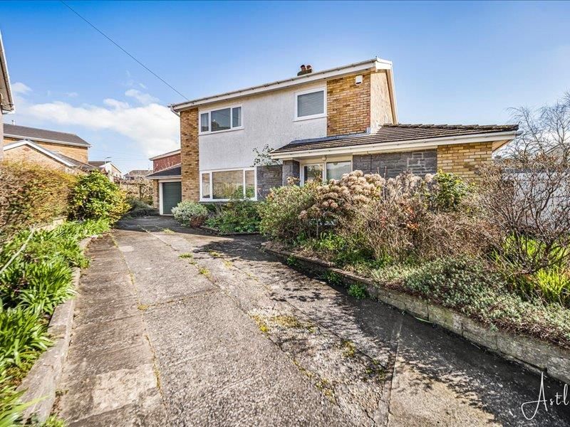 Property photo 1 of 25 Main Dwelling