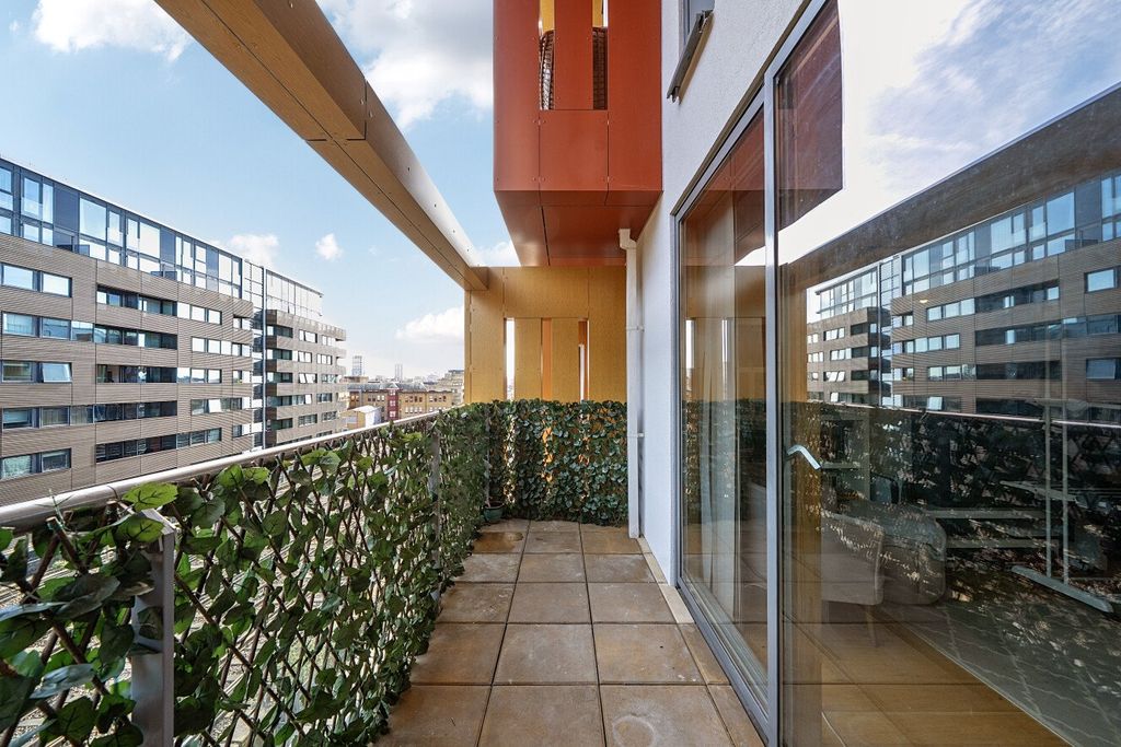 Property photo 3 of 20 Picture No. 12