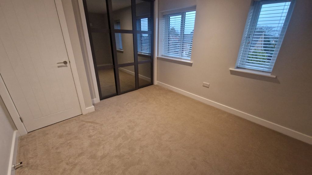 Property photo 2 of 3 Picture No. 02