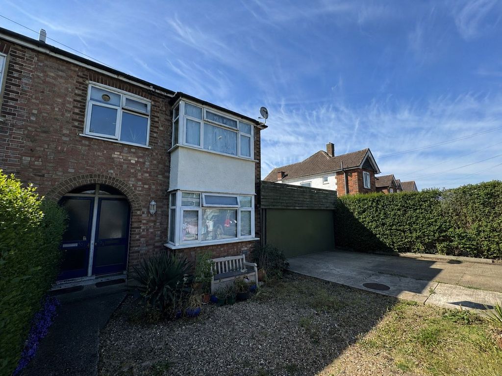 Property photo 1 of 5