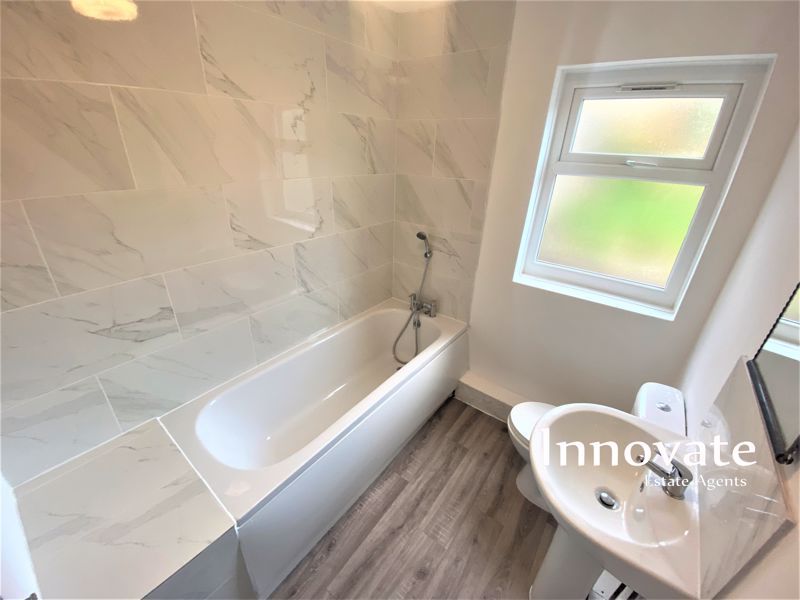 Property photo 2 of 9 Photo 1