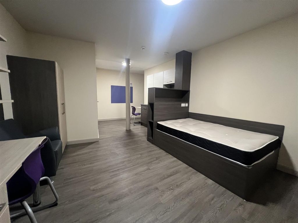 Property photo 1 of 10 Tempimageqadiy8.Jpg