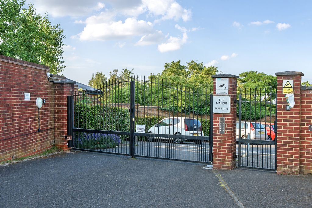 Property photo 3 of 13 1314205-1-68544E6...