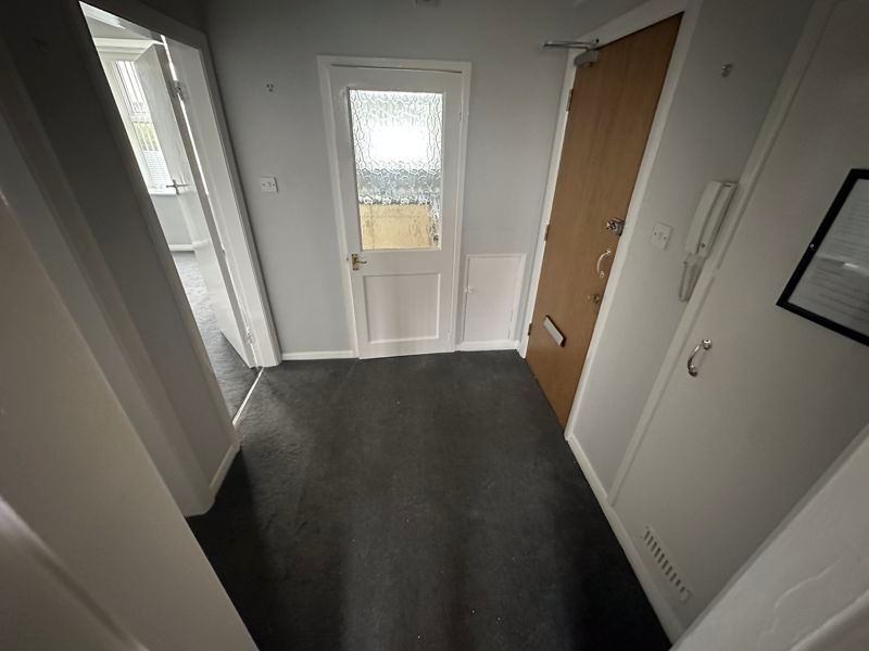 Property photo 3 of 10 Hallway