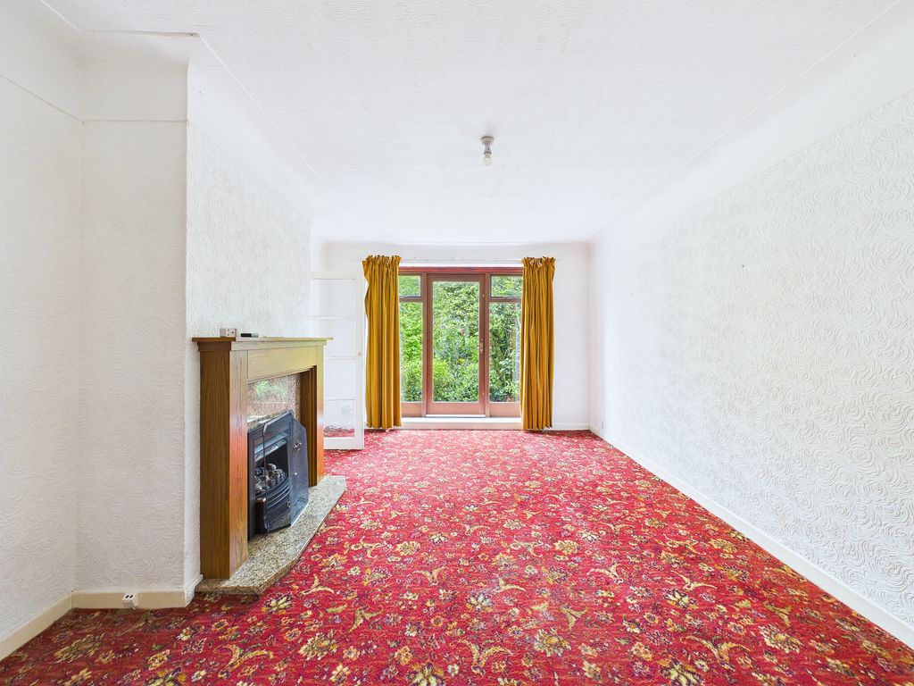 Property photo 3 of 25