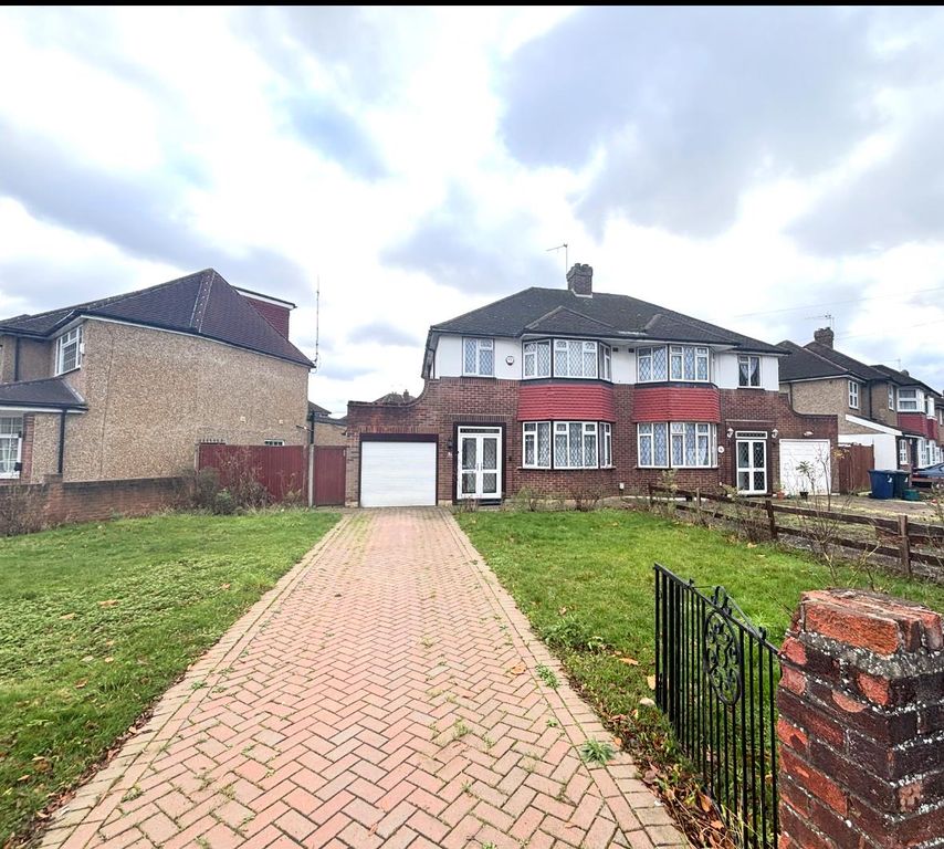 Property photo 1 of 10 External