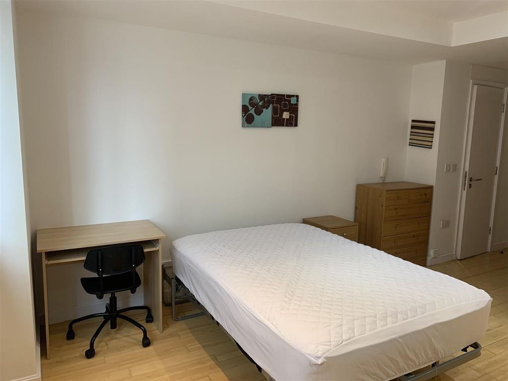 Property photo 3 of 8 Img_9800.Jpeg