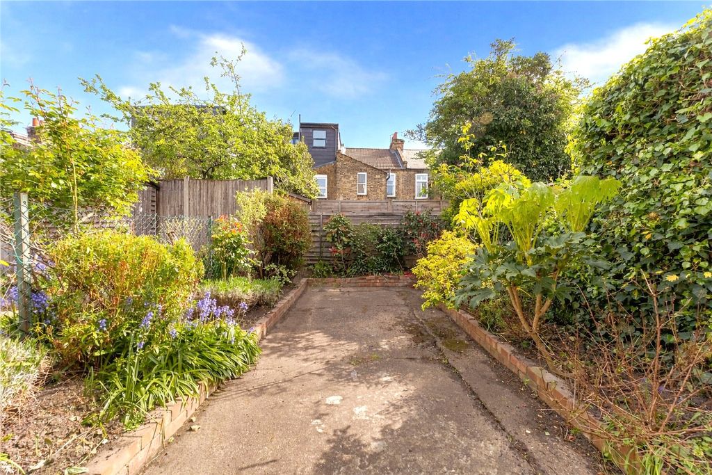Property photo 3 of 15 Picture No. 35
