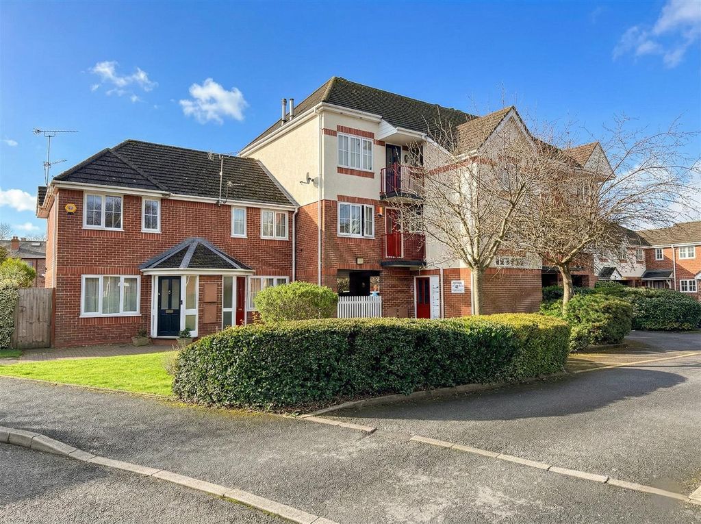 Property photo 1 of 21 Main