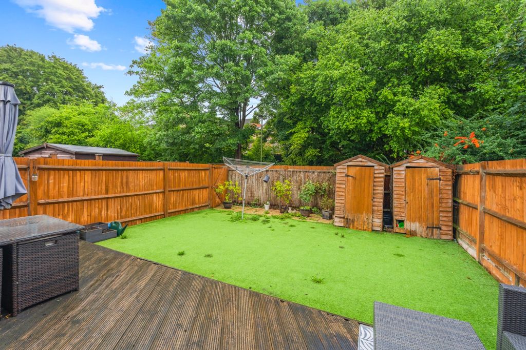 Property photo 3 of 22 5370217