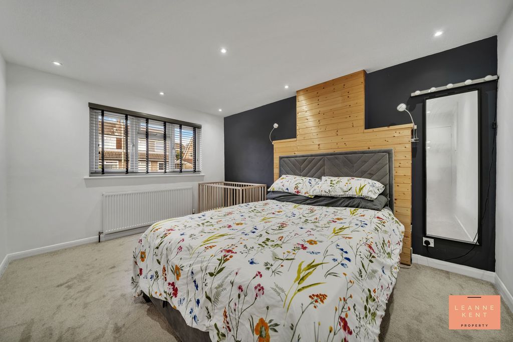 Additional image 23 of 3 bed semi-detached house for saleCaerleon Court, Caerphilly CF83