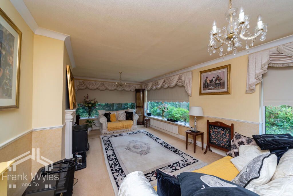 Property photo 3 of 18