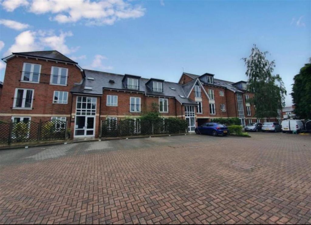 Property photo 1 of 10