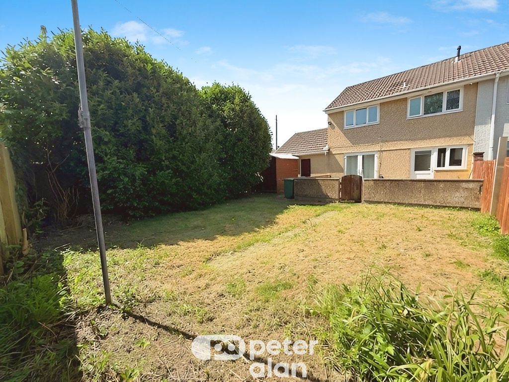 Property photo 2 of 22